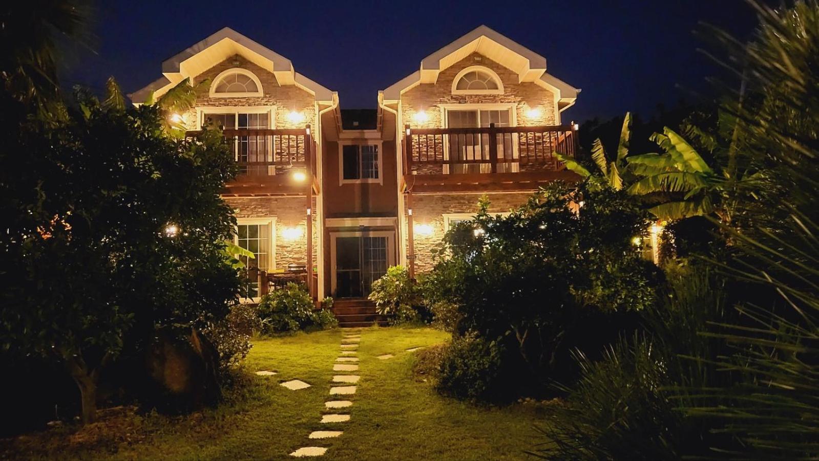 Jubilee Chalet Seogwipo Exterior foto