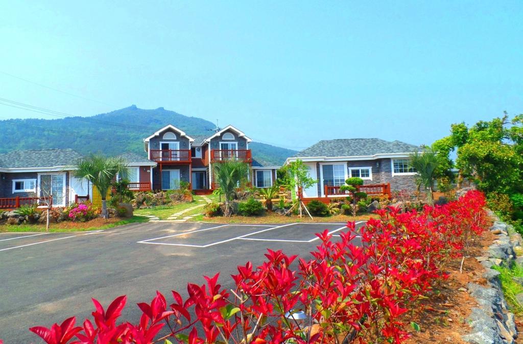 Jubilee Chalet Seogwipo Exterior foto