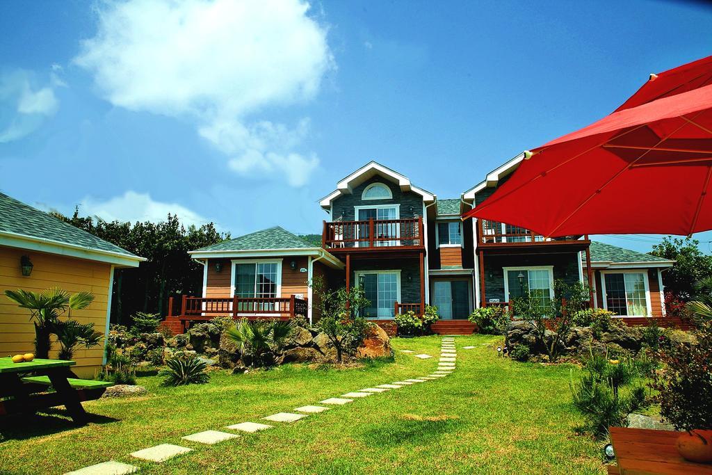 Jubilee Chalet Seogwipo Exterior foto